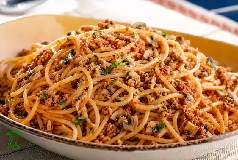 طرز تهیه ماکارونی با قارچ و سویا